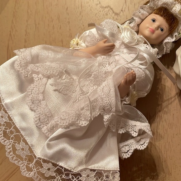 Heritage House Caroline Porcelain Bridal Doll Musical The Way We Were ad insert - Picture 3 of 17